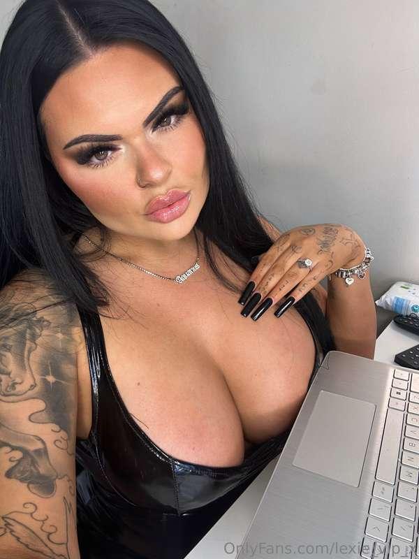 I’ve been a bad girl 🖤👹