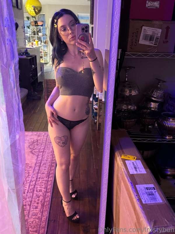 I just bought these heels to go with some lingerie. I’m so e..