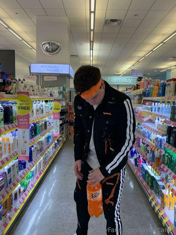 who loves orange soda???