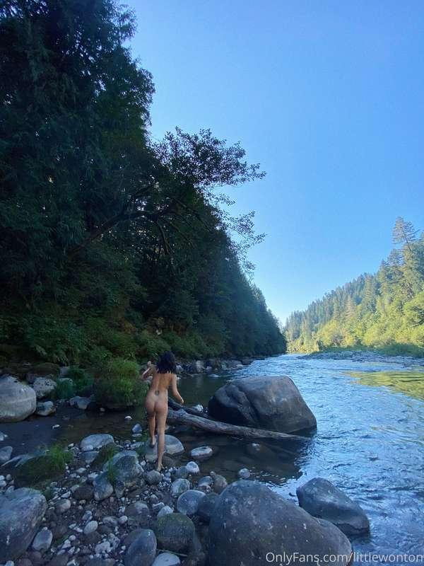 the pnw is so beautiful! 😇 what have you been doing lately?