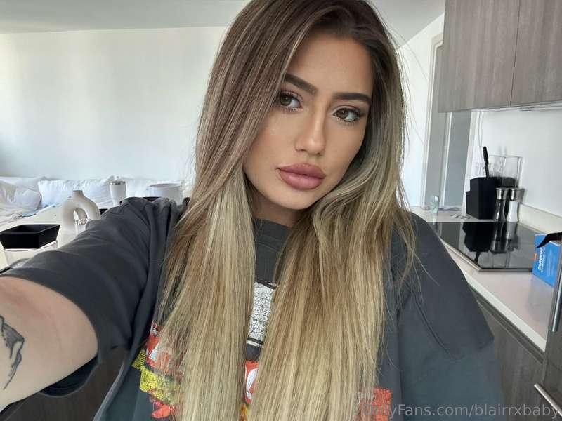 💋