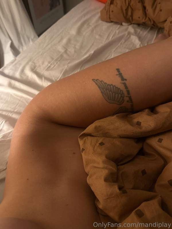 Sweet dreams 💋🥰 A shower after night shift and then some sel..