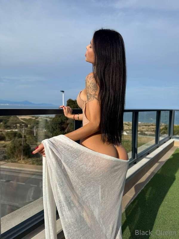 Do u like my view?😍