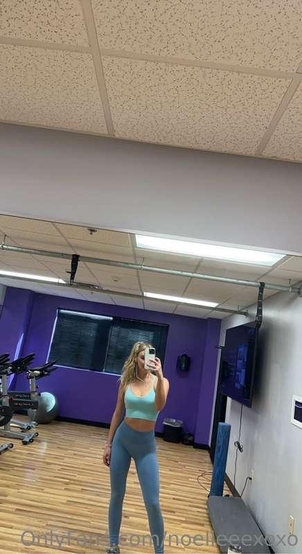 Gettin' it innn before the weekend!! 🥰🥰🥰