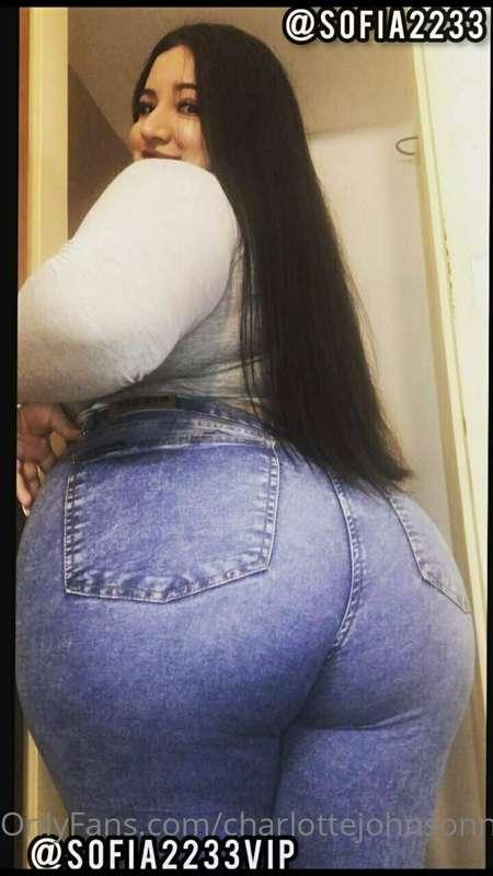 ## 🔥@sofia2233🔥FREE
## *🥵@sofia2233vip🥵VIP* $5😋
## 🟢 Online ..