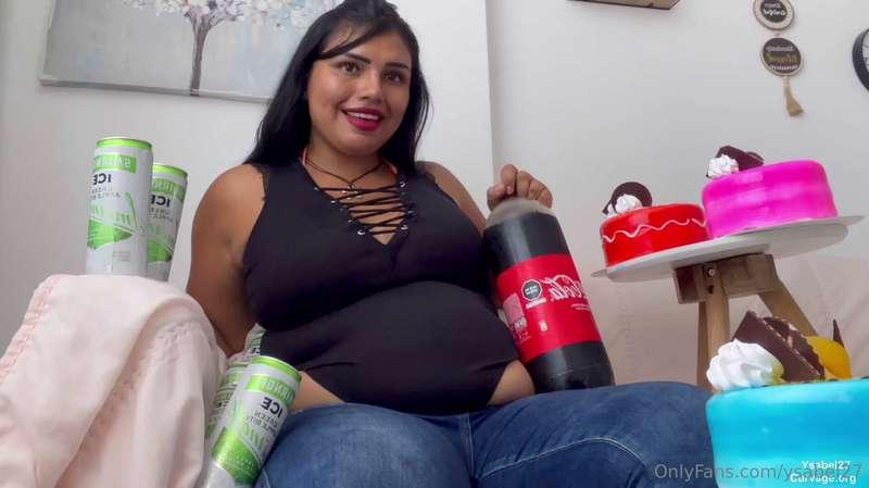 VODKA + 3 CAKES STUFFING 🤰🤤