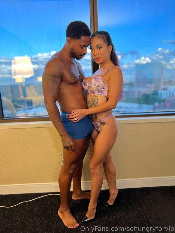 Who else loves Asian HOTWIVES? 🤤@katielin_nextdoor 