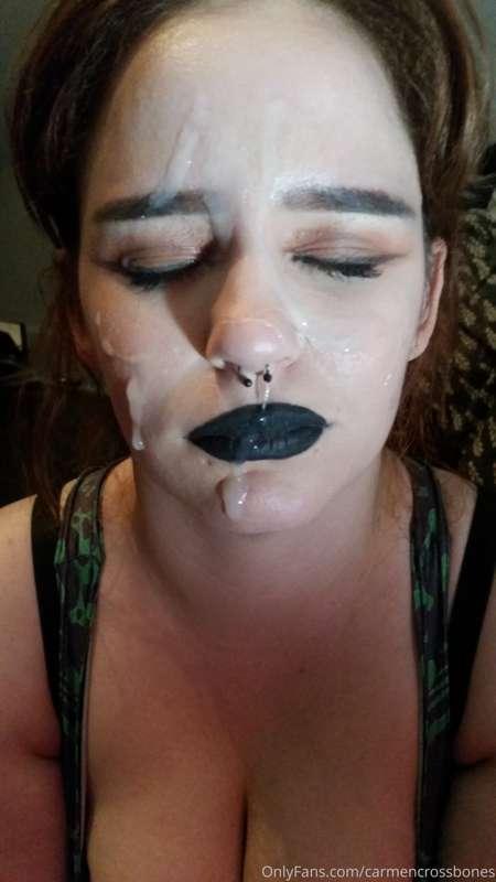 Does a thick facial in a Cthulhu dress count as spooky conte..