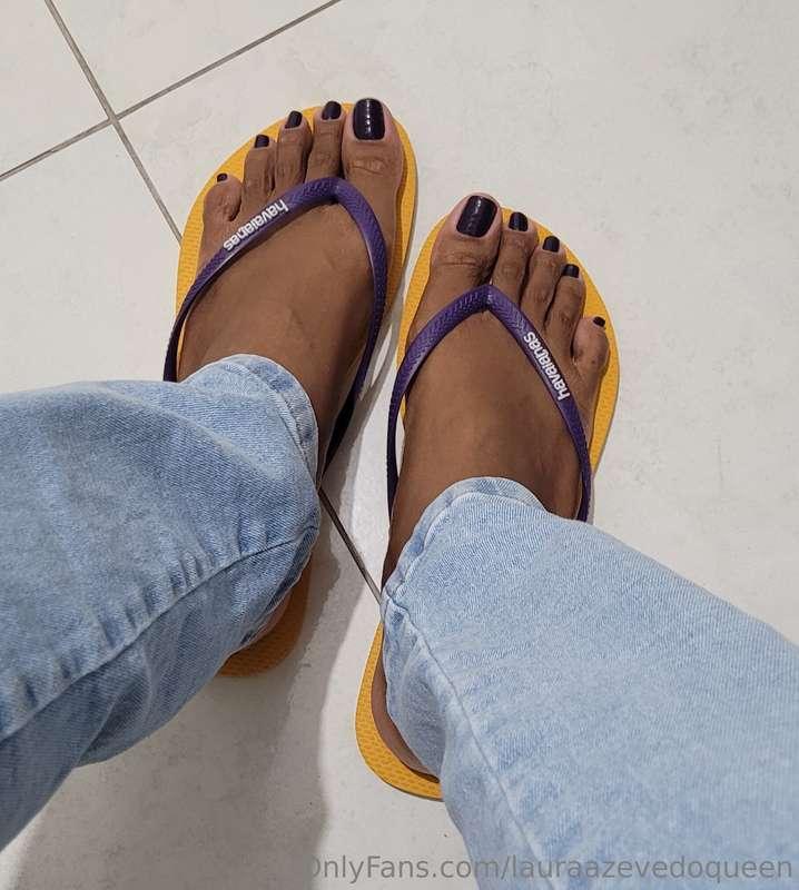 lauraazevedoqueen image #3