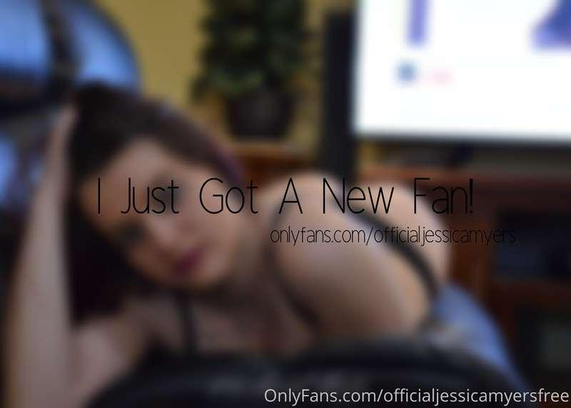 I just got a new subscriber on my main page! 💜  Get your fir..