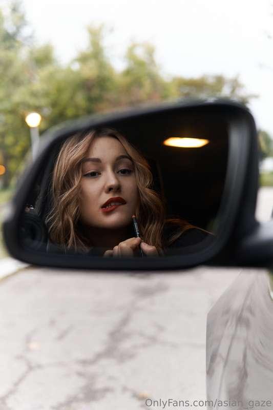 Fueling up on confidence and a bit of mystery. 💋 Who’s ready..