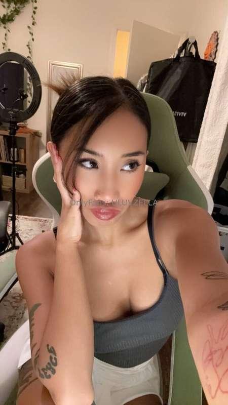 Sometimes a simple selfie says it all... but trust me, what ..