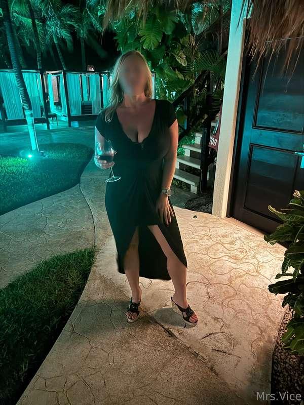 A few more of me in and out of my dress on lingerie night 😉