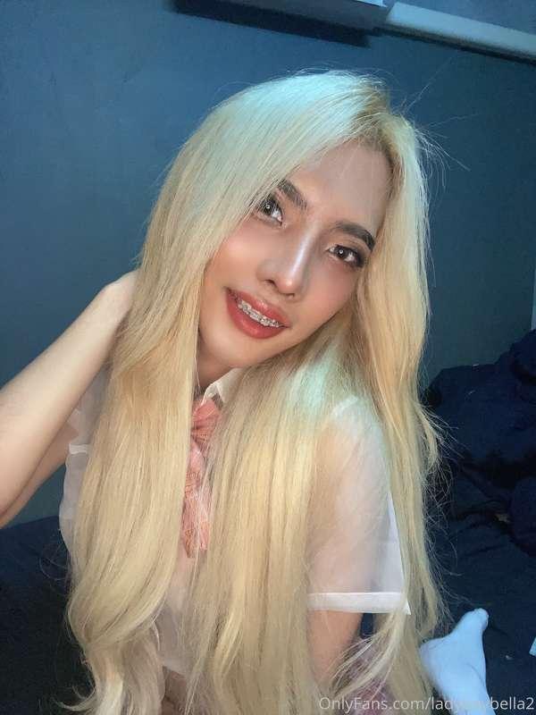 🧝🏻‍♀️