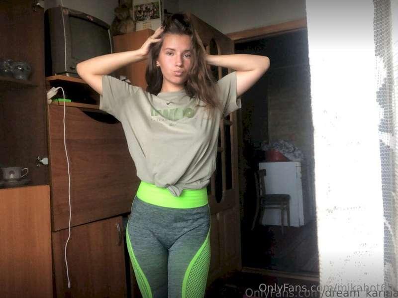 @dream_karinaMy fetish will make YOU crazy! You’re one click..