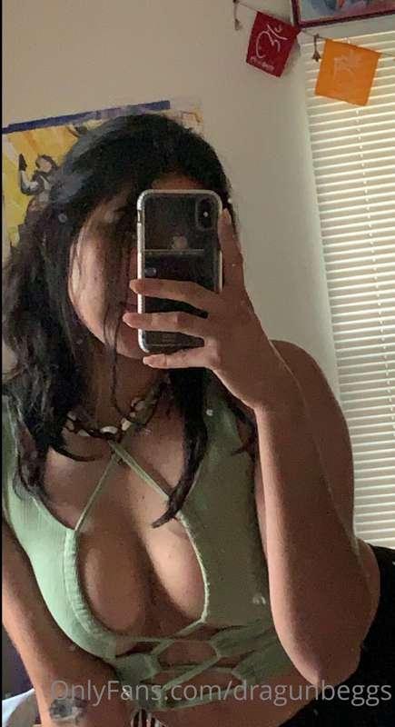 it’d definitely wear this if it wasn’t so cold outside 🥺
