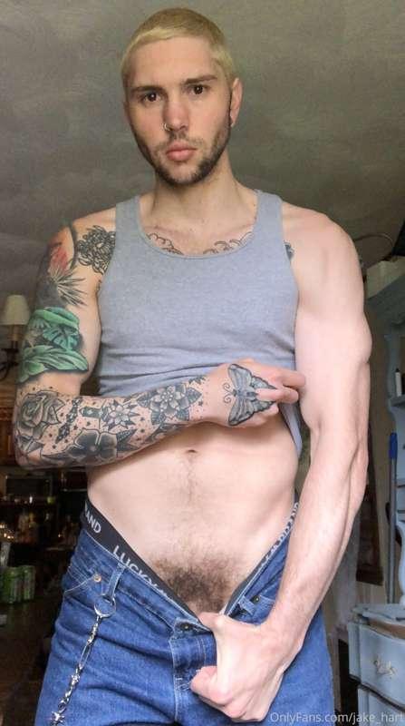 Been feeling like death 💀 gonna upload a BJ video today or t..