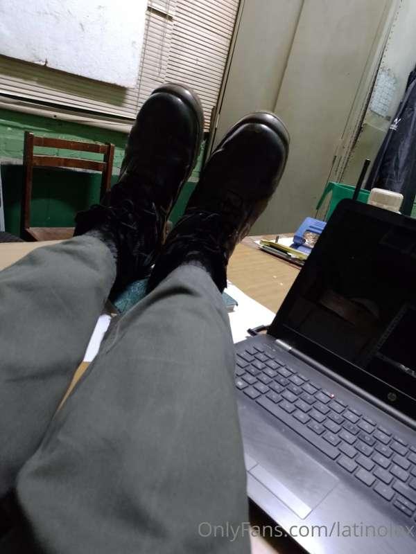 Man in uniform like it