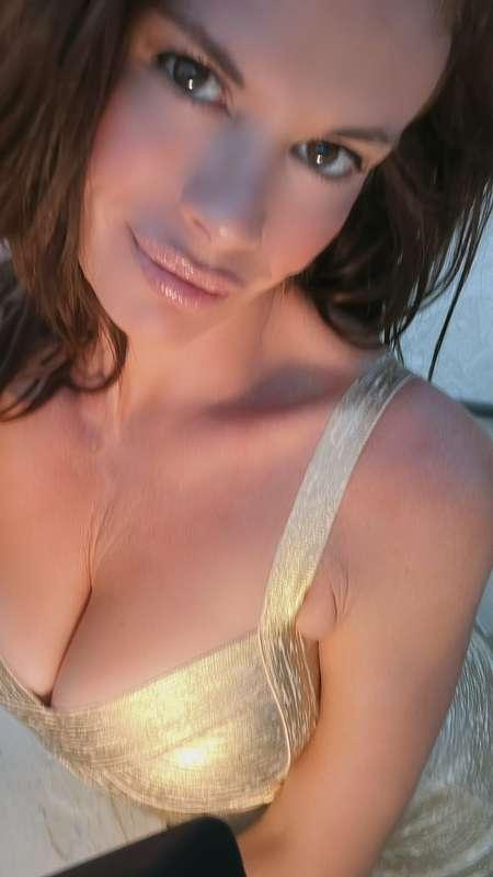 😘