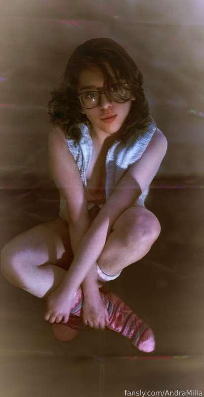 Holaaa amores, hoy iré a un parque acuático así que es posible que no pueda contestar todos sus mensajes. Les amo muuuuuuuuchiiiiiisimo &lt;3&lt;3&lt;3&lt;3&lt;3&lt;3

Les dejo una hermosa fotito