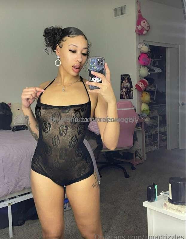 Real College Freshman still lives in her dorm🥰🥰 Subscribe to..