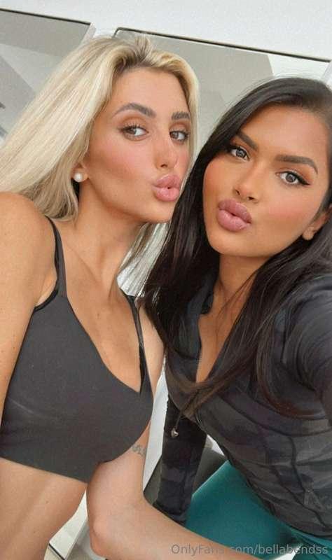 Me and my babe  @lilylifts blowing you kisses😘

Onlyfans.com..
