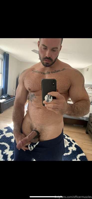 Morning y’all. Who wants some 8” Italian sausage?