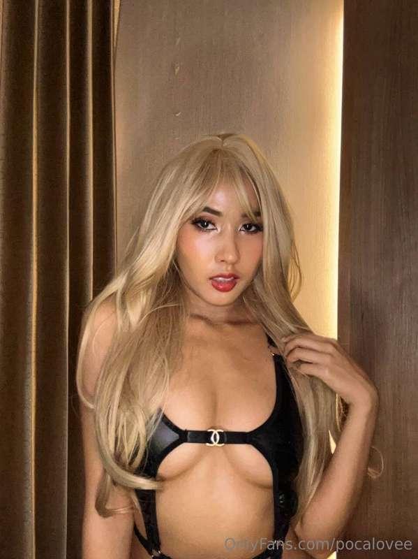 naughty barbie 😋😋