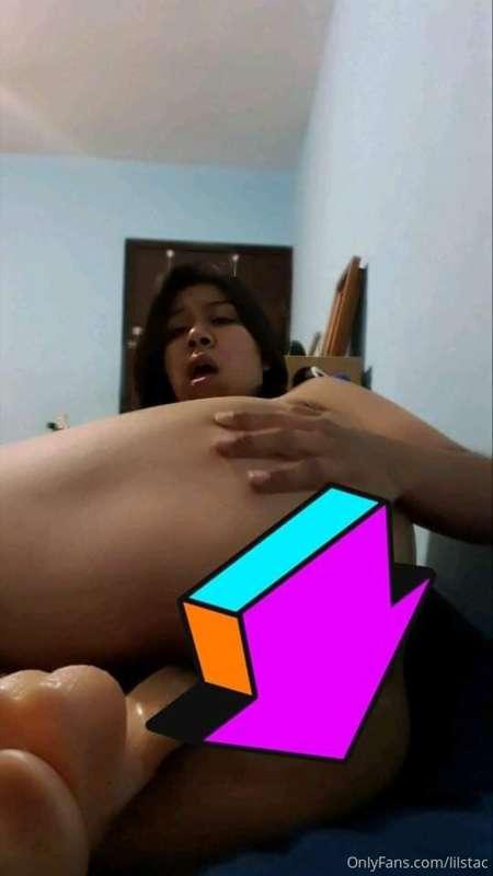 Subscribe to this sexy curvy  girl! Daily post 💙 She love do..