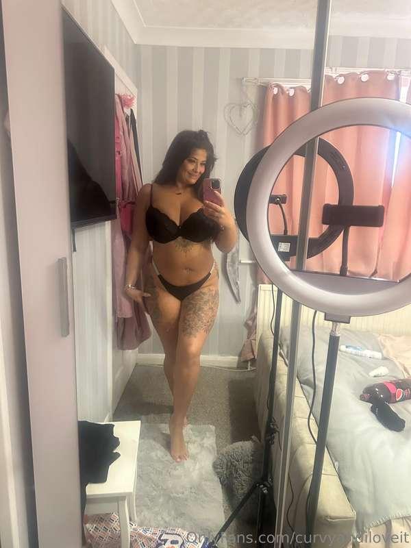 Weight loss finally showing ✨🫶