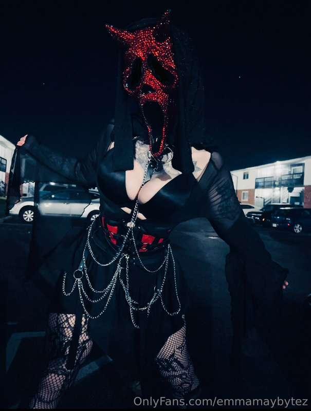 Don’t forget go check out my all my cosplays for October, No..