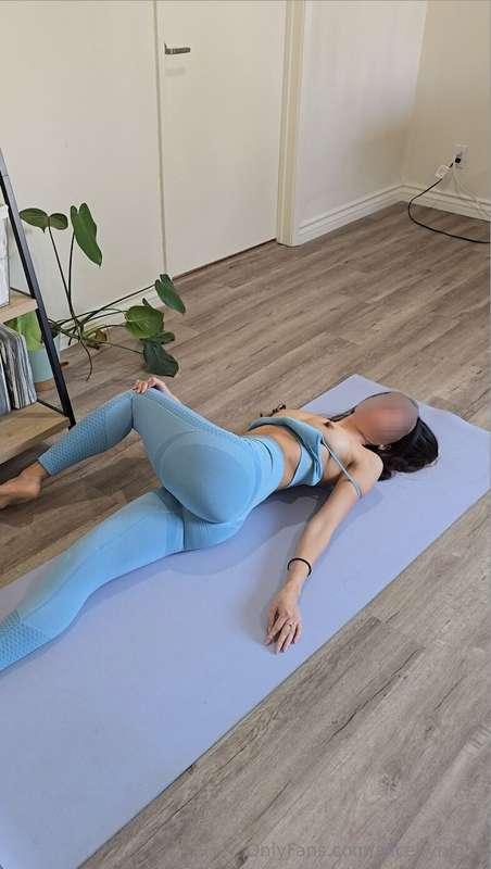 Is it the pose, or did I stretch myself into your thoughts?