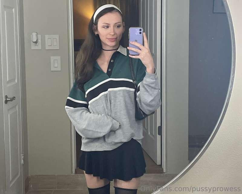 view from the front,, view from the back