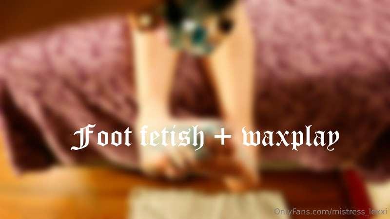 Feet video - see how she throw wax on my toes and I move the..