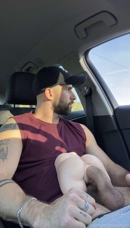 Today sun came out and I drove to a resting area to play wit..
