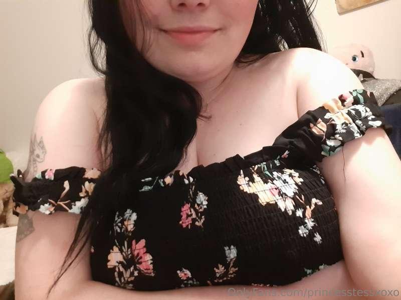 A little peak at my new hair color 🥰 do you like it?