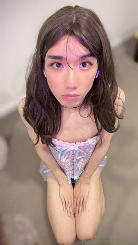 This is how Imma be on my knees submitting myself, looking u..