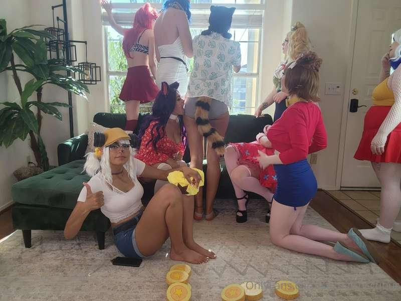 Behind The Scenes At Dollhouse Hahaha It Took Us About 15 Mi..