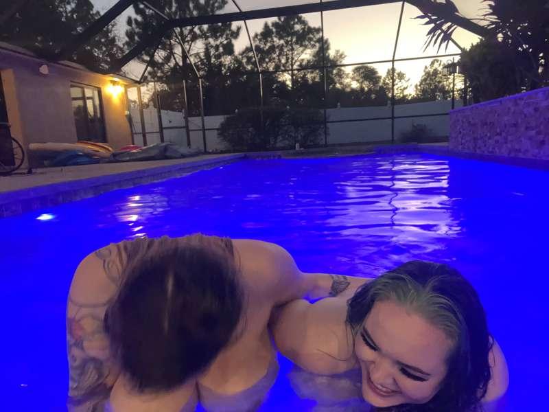 Enjoy this funny outtake with @athenablaze🤣
We literally cou..