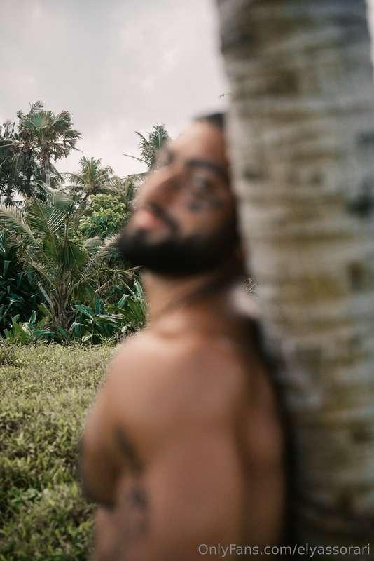 if I’m this fine out of focus… imagine up close😈