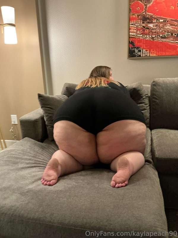 kaylapeach90 image #0