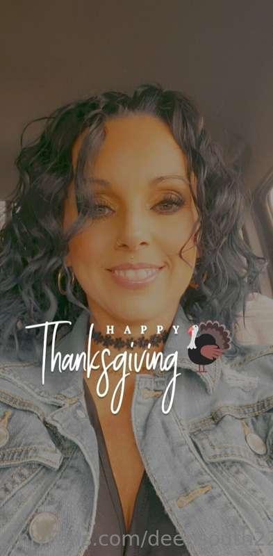 Happy Thanksgiving fuk family!🦃🍂