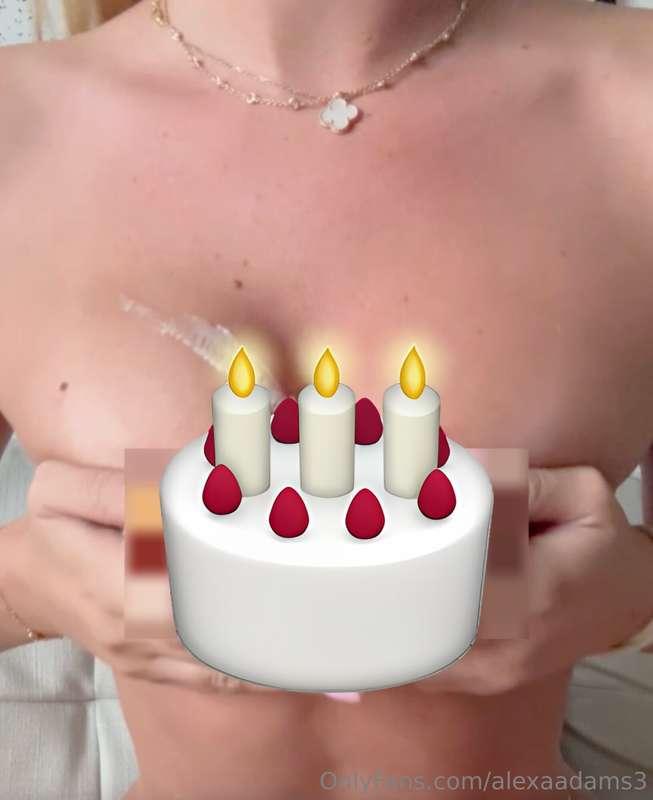 the main event of my naughty bday bash is here!! go check yo..