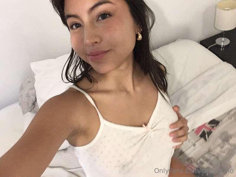 reading you I fall in love more and more every day 💫