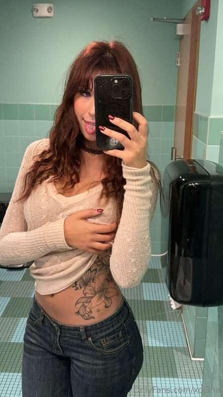 just checking in hoping your sunday was amazing!