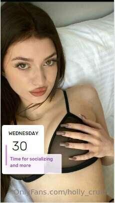 #HollyCrush
