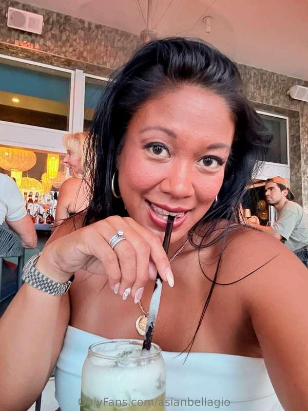 Just a girl, her drink, and a whole lot of fun 🍹😘