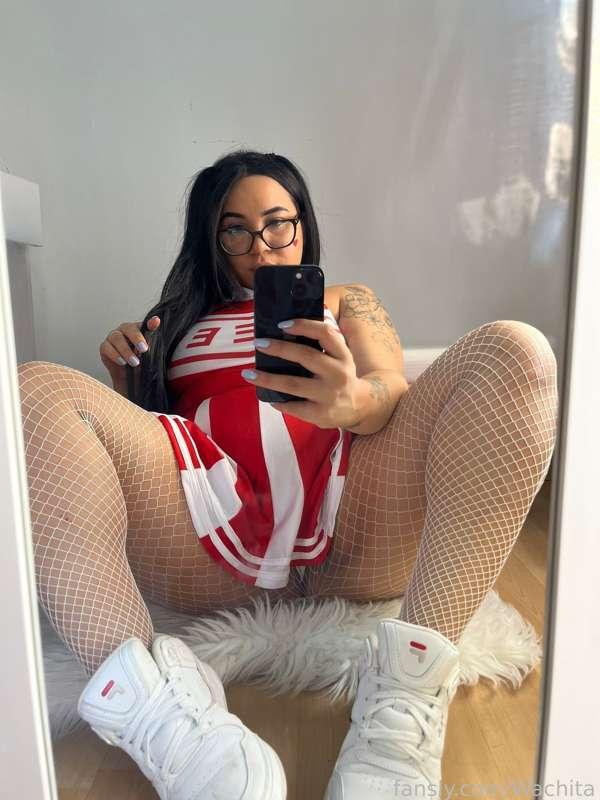 DM