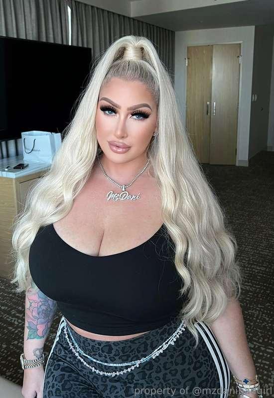 mzdanibadgirl main image