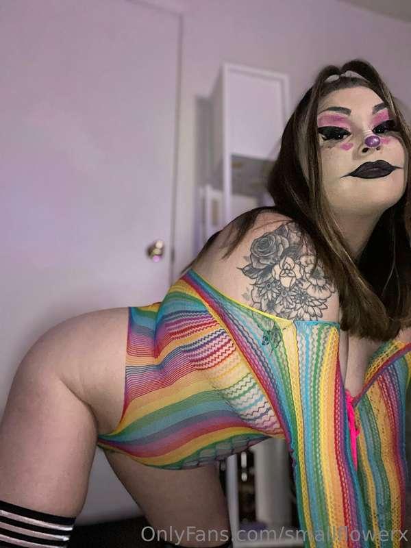 Slap me around while I’m down here 😘